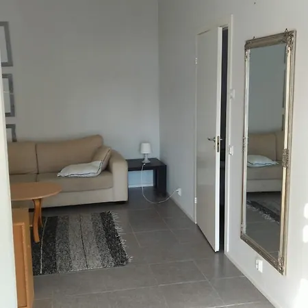 Valkoinen Talo B Appartement